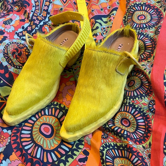 Camper Camperlabs Venga Yellow Long Calf Hair sz 39 - Picture 8 of 10